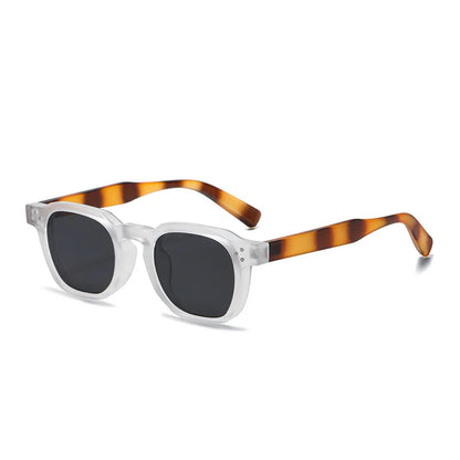 tana leopard blanc